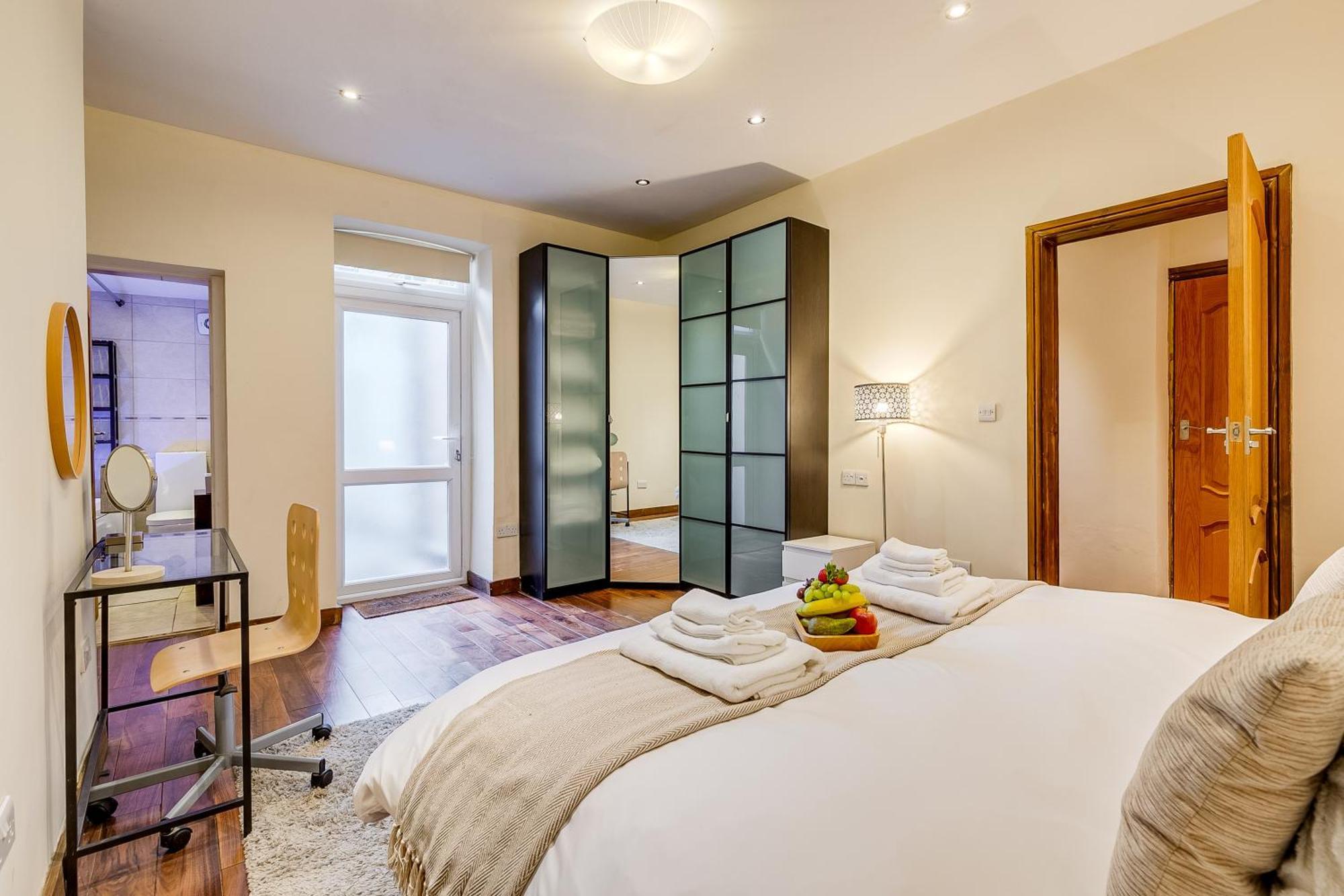 Entire Family Home - 2Bd2Bth Central Earl'S Court Londres Exterior foto