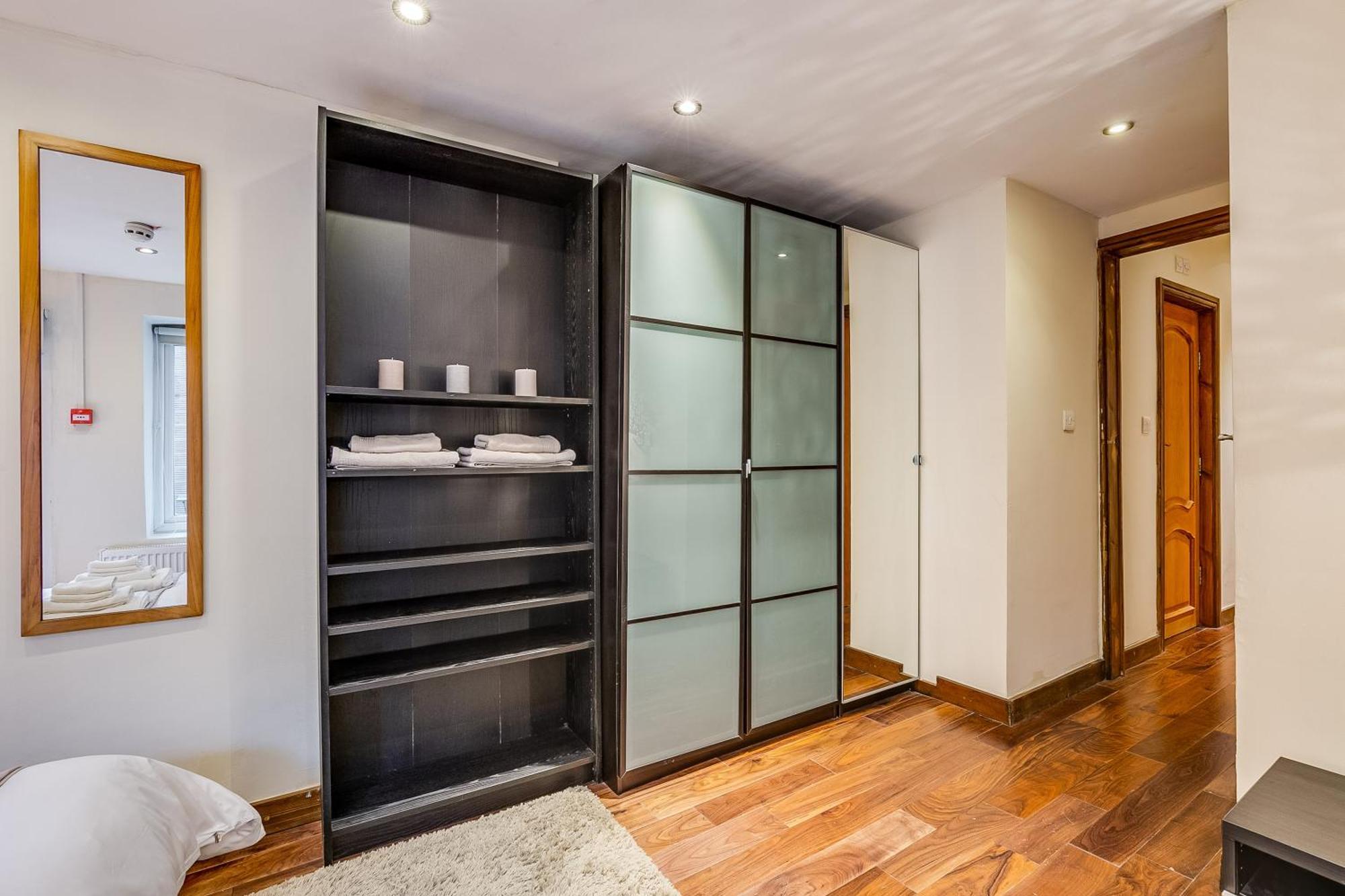 Entire Family Home - 2Bd2Bth Central Earl'S Court Londres Exterior foto
